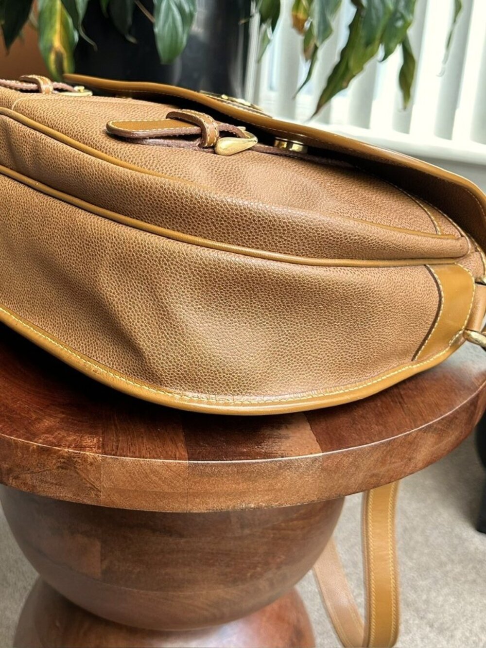 LANCEL Leather Shoulder Bag GM, British Tan - Picture 14 of 15